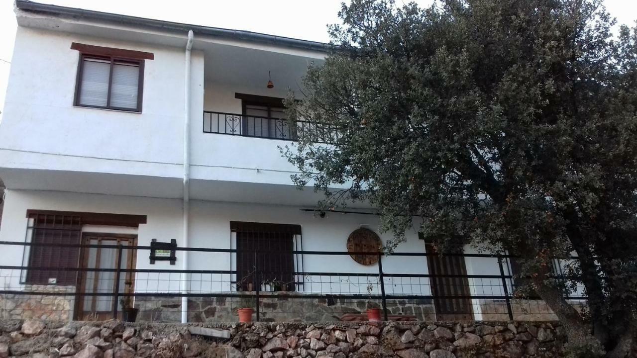 Pensjonat La Maria De Tortas Paterna del Madera Zewnętrze zdjęcie